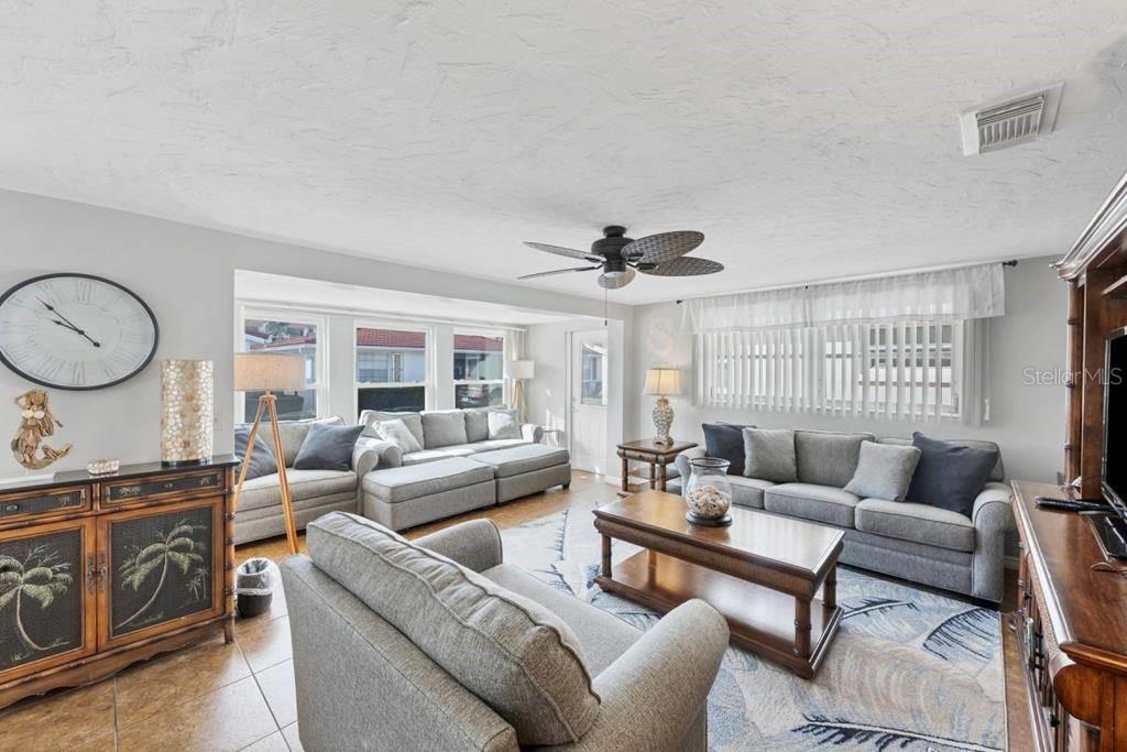 6154 Midnight Pass Road, FL