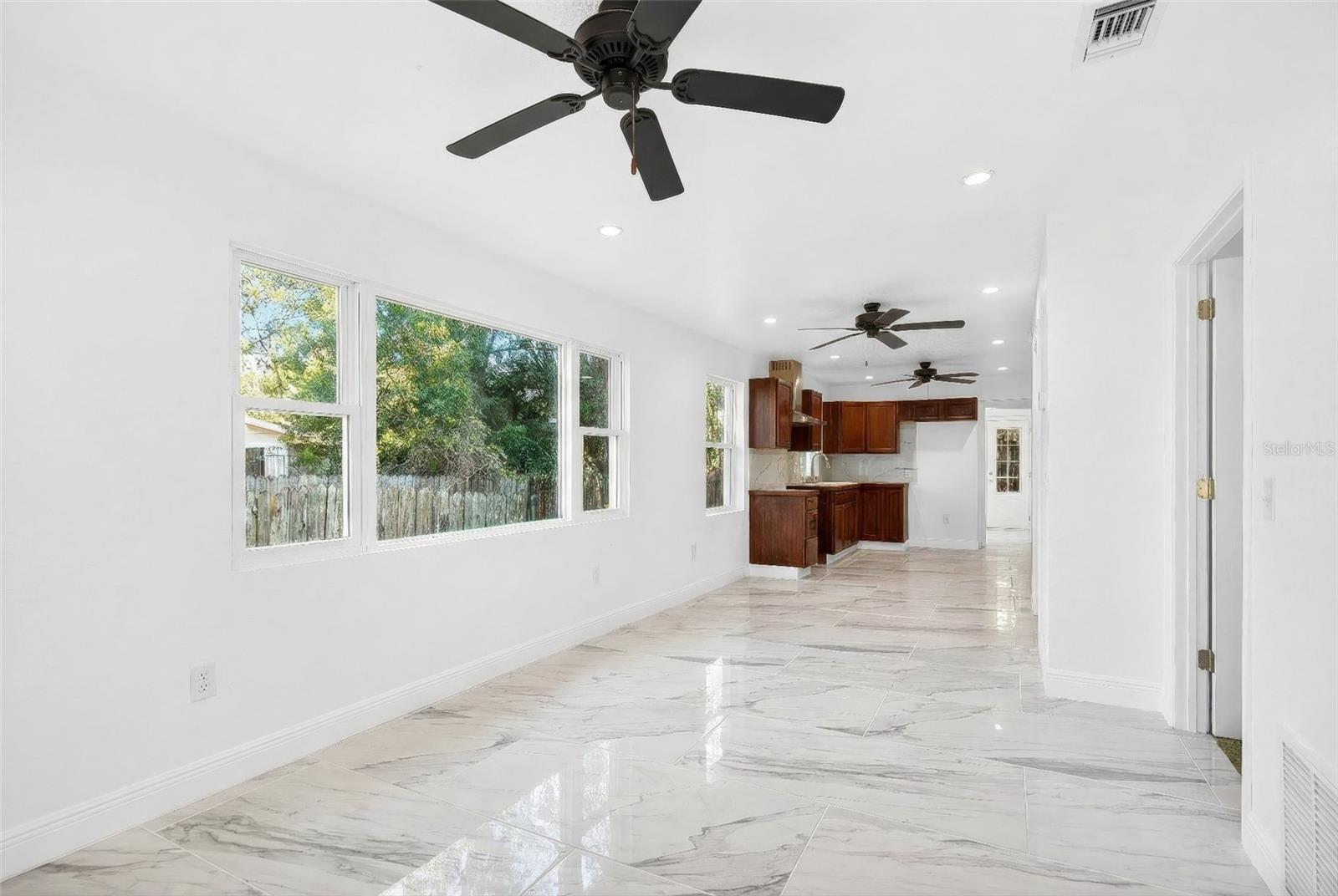 1110 Fort King Street, FL