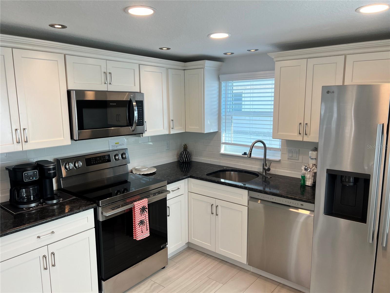 6154 Midnight Pass Road, FL