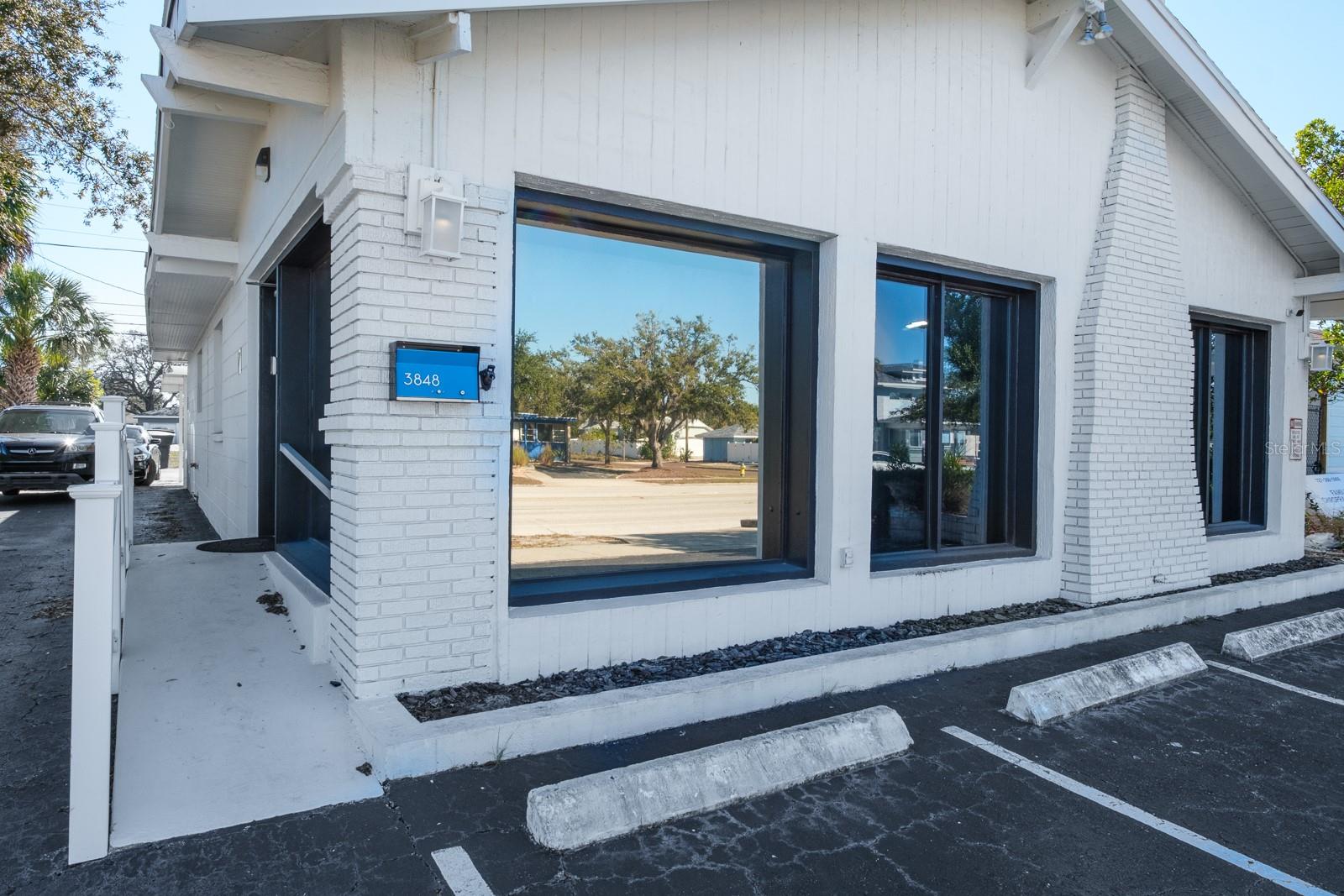 3848 Central Avenue, FL