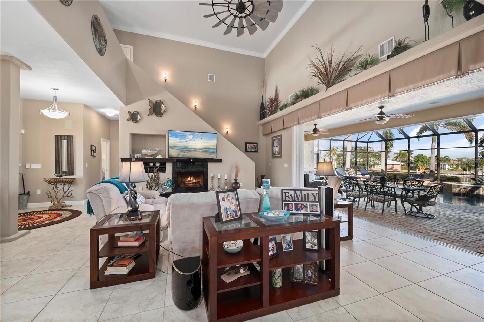 48 Colony Point Drive, FL