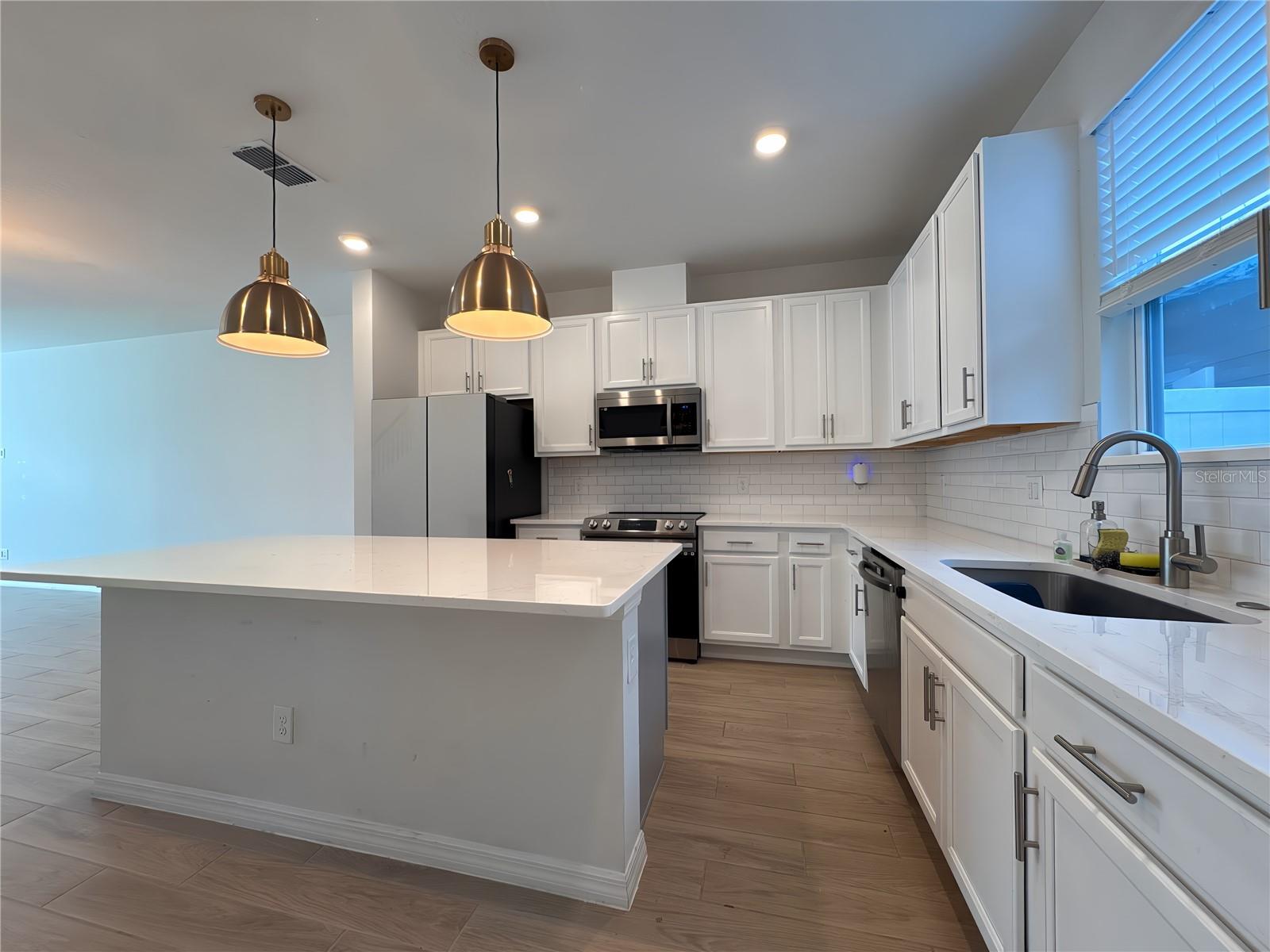 2962 Voyager Avenue, FL