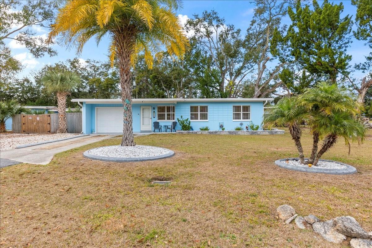 450 Card Avenue, FL