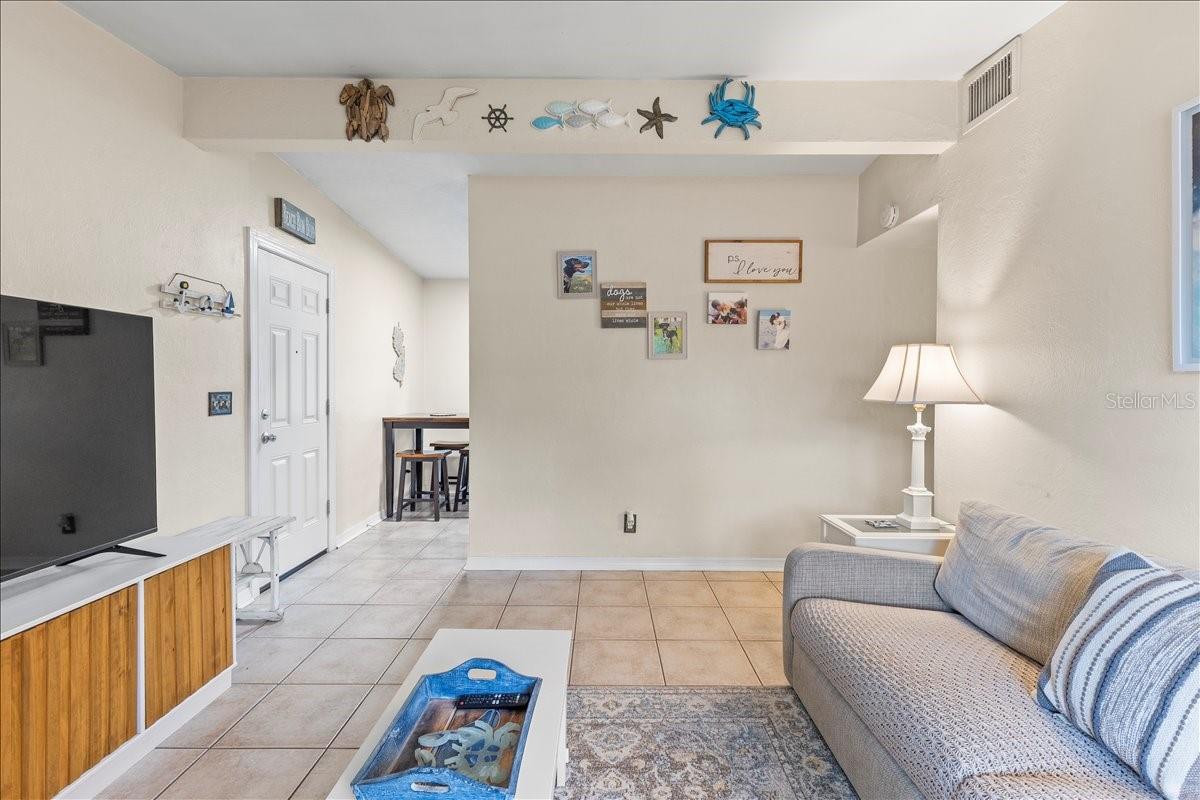 450 Card Avenue, FL
