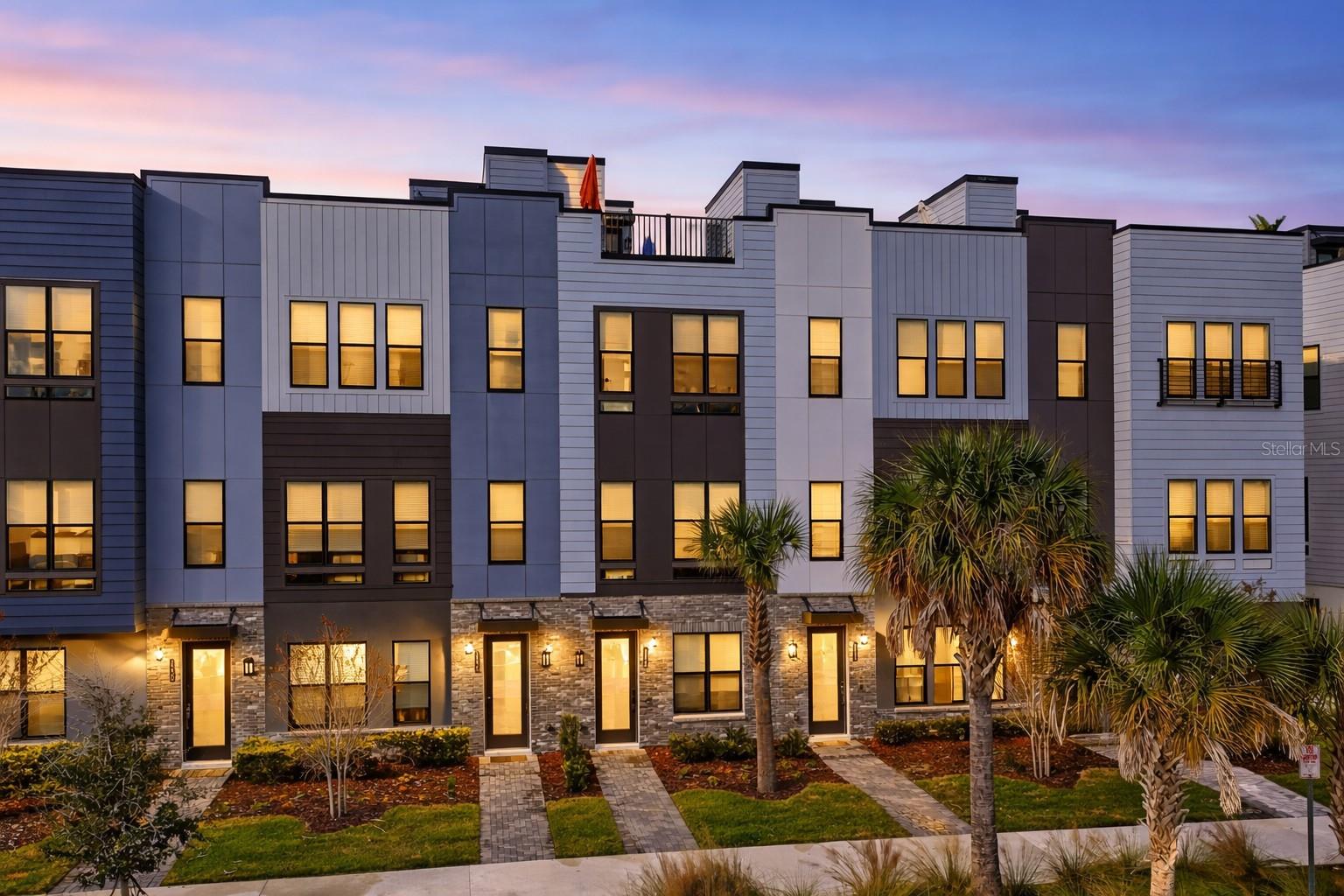2038 Packing District Way, FL