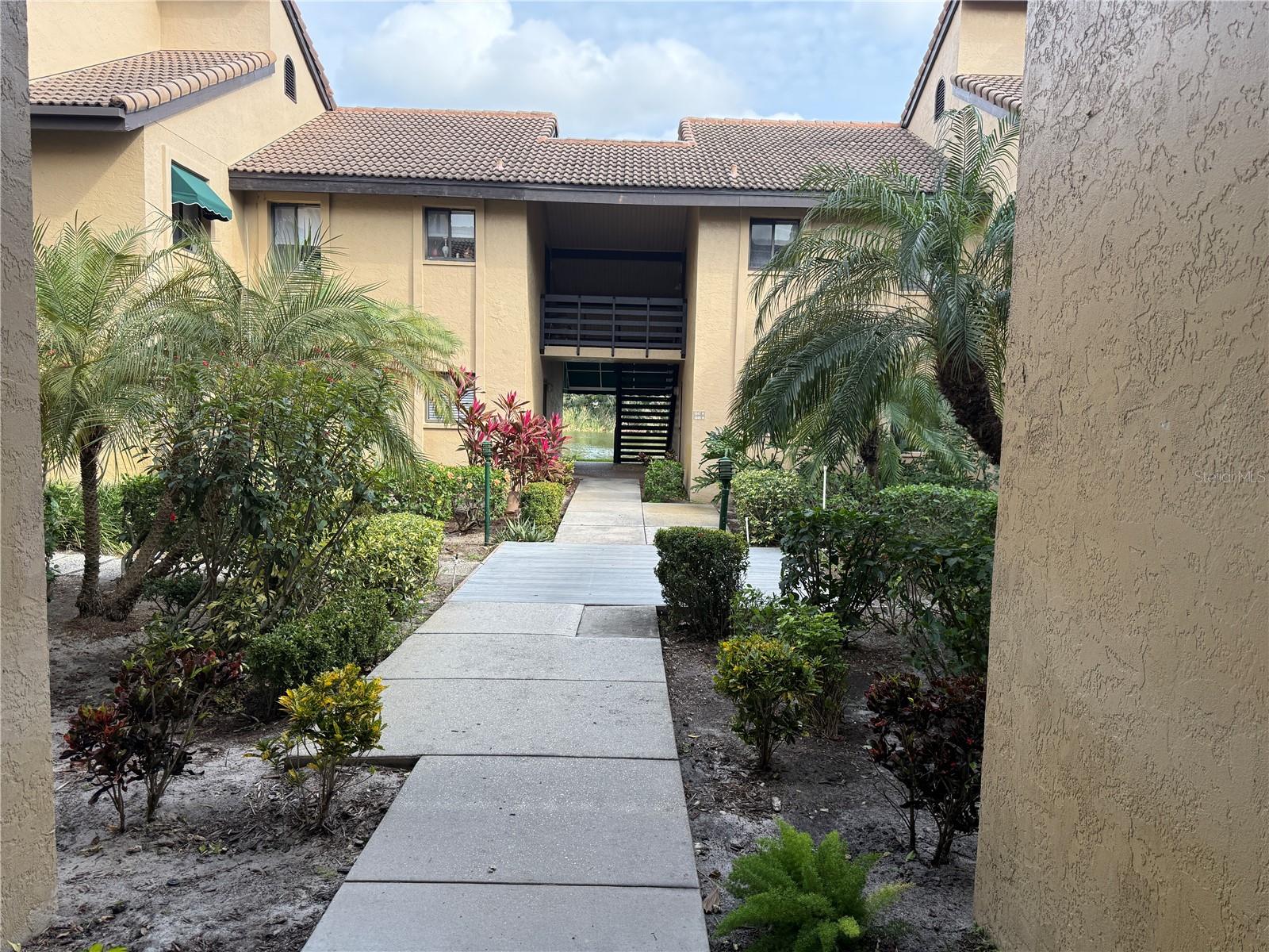 5631 Ashton Lake Drive, FL