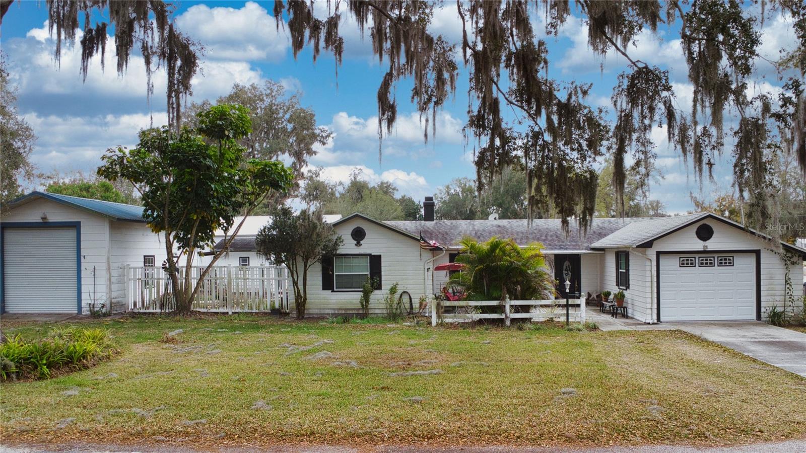400 Wilson Street, FL