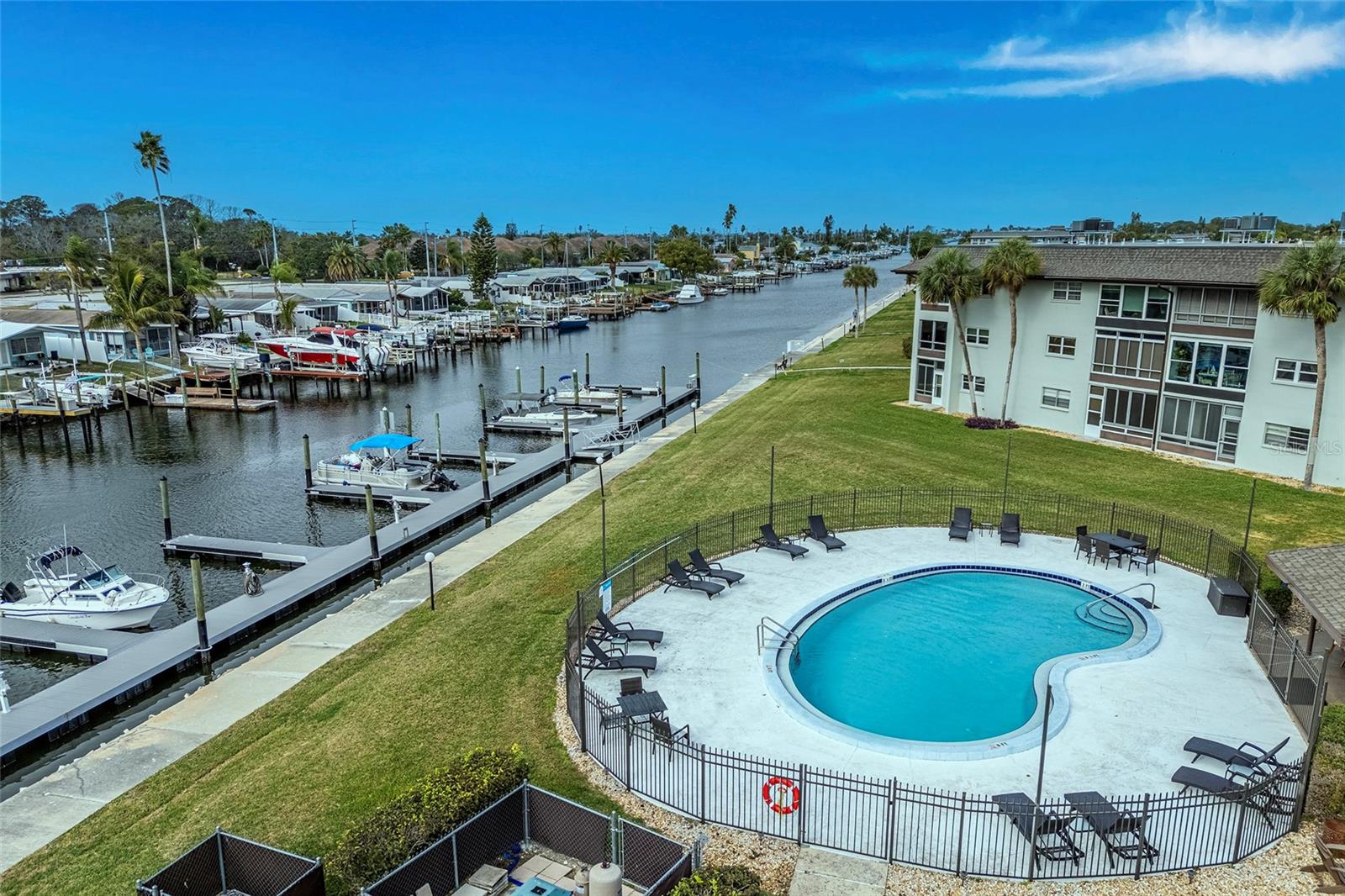 5197 Silent Loop, FL