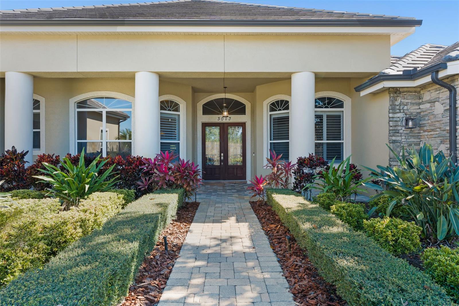3013 Seigneury Drive, FL