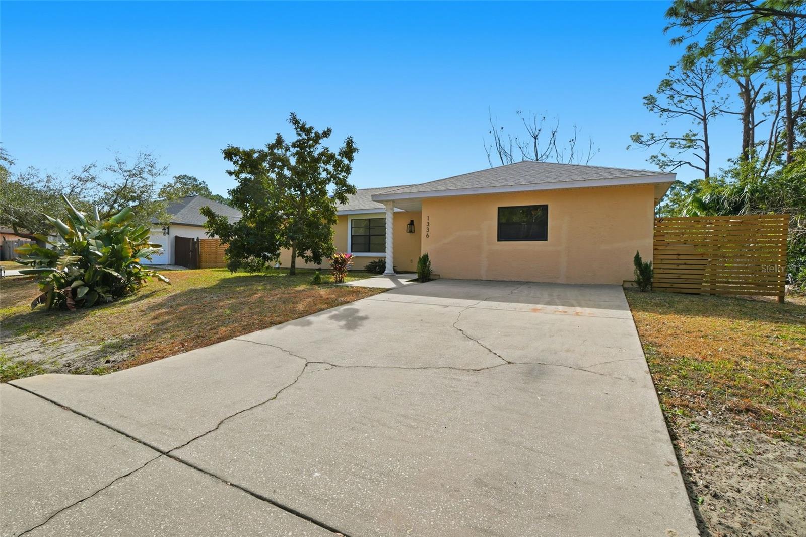 1336 Gingold Street, FL
