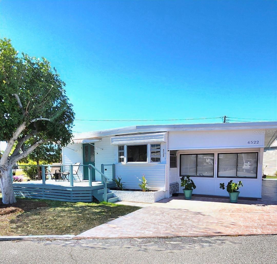 6522 Massachusetts Street, FL
