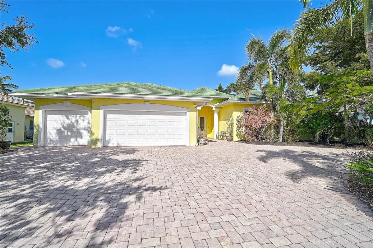 4708 Sweetmeadow Circle, FL