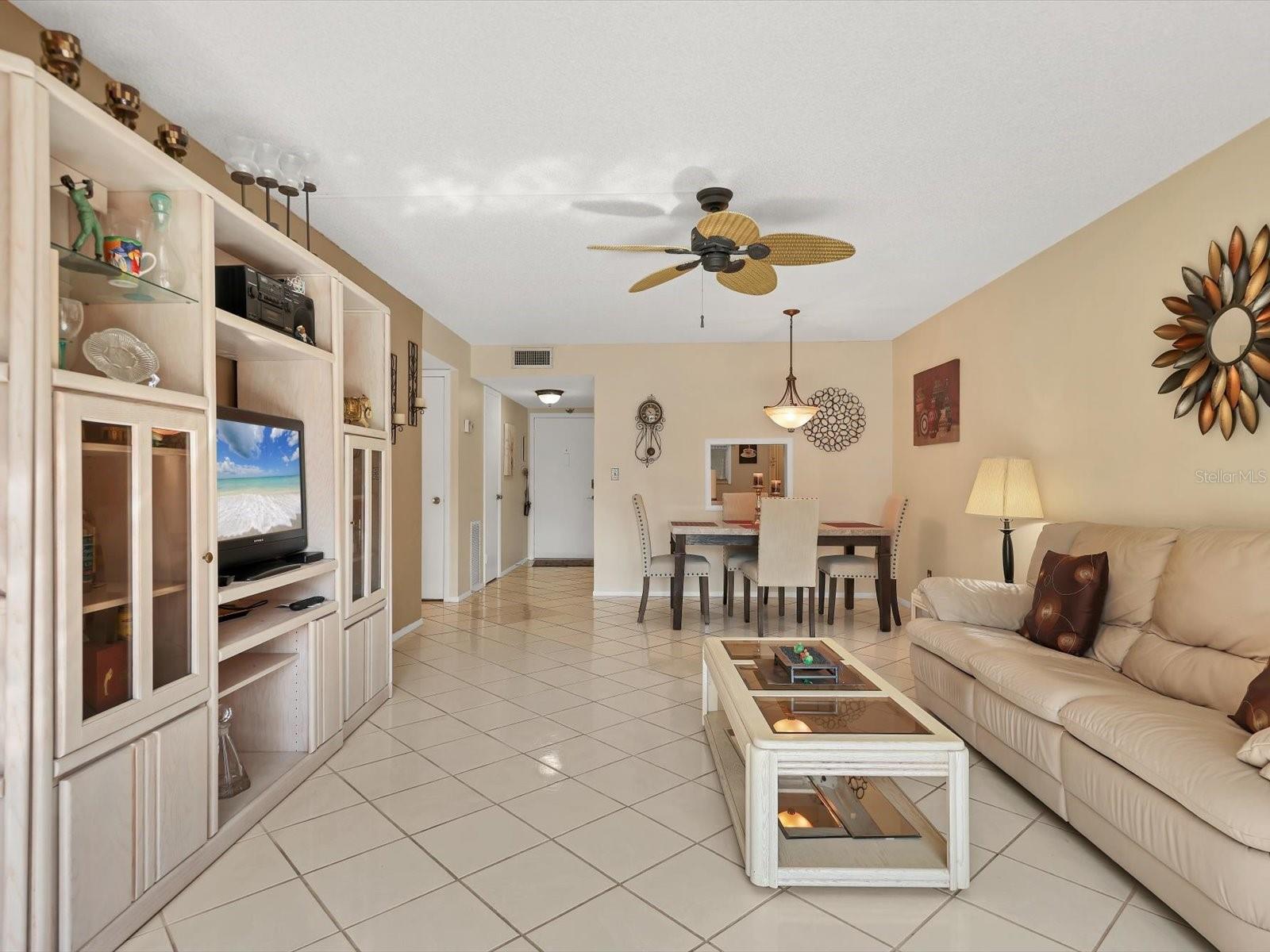 1330 Glen Oaks Drive, FL