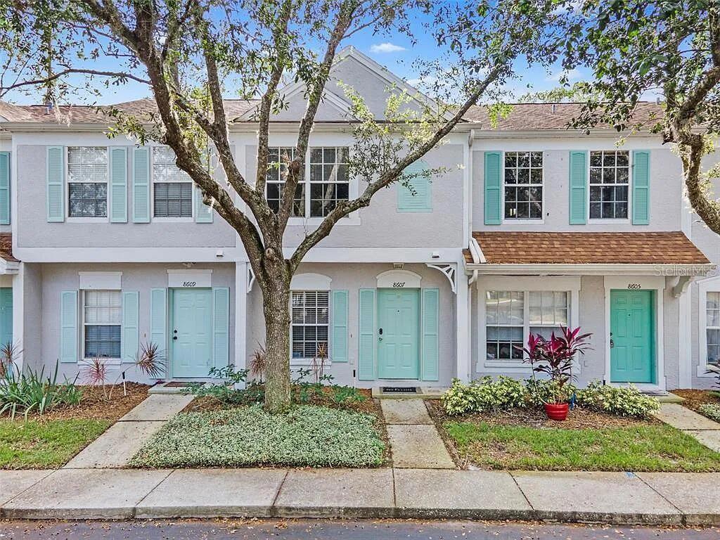 8674 Hunters Key Circle, FL
