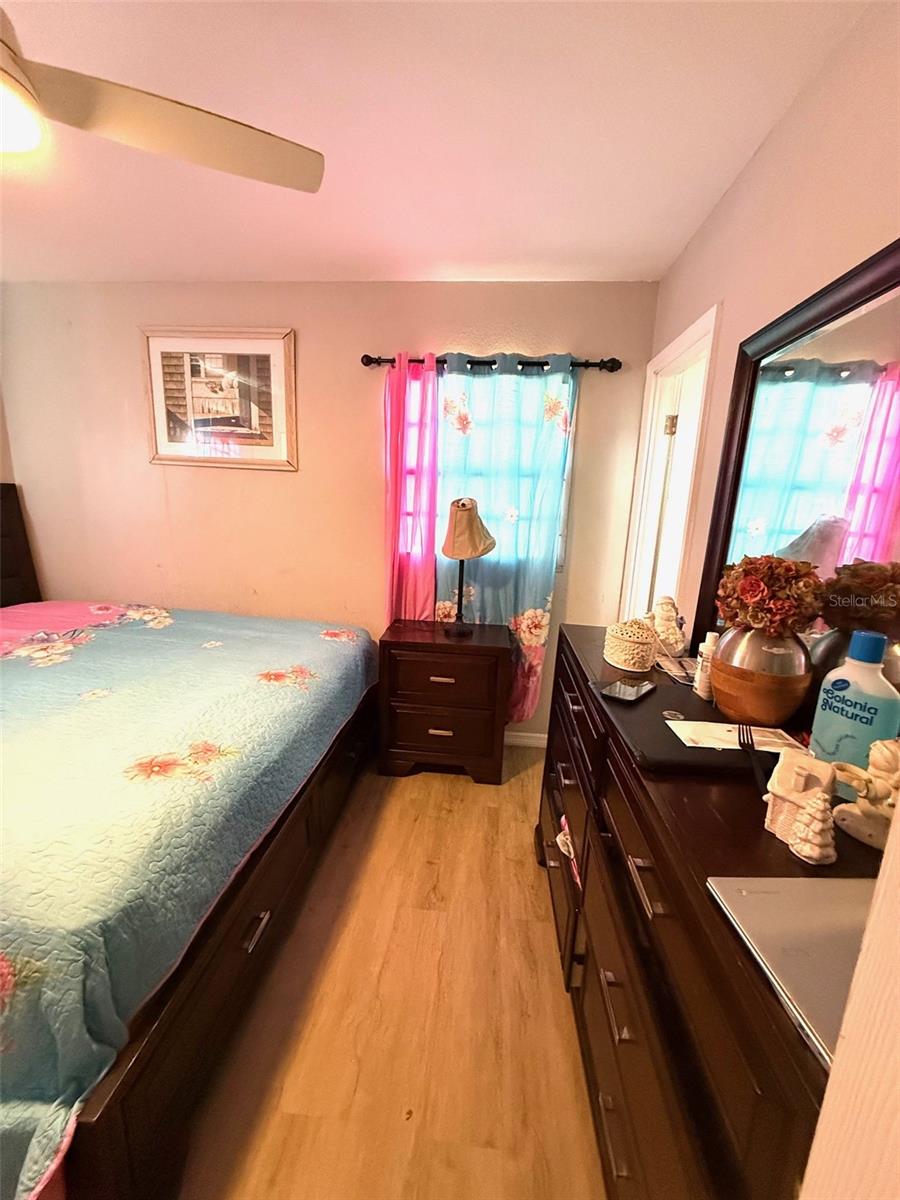 1125 Avenue L, FL