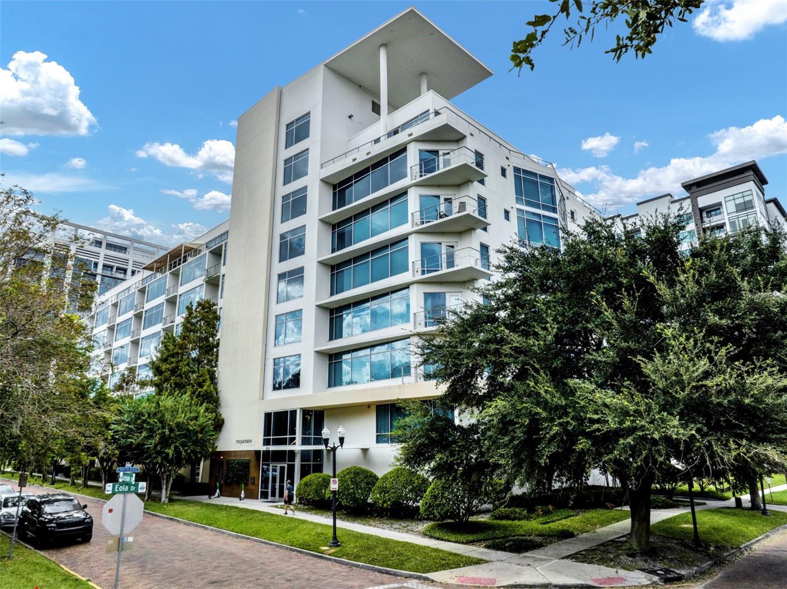 525 Jackson Street, FL