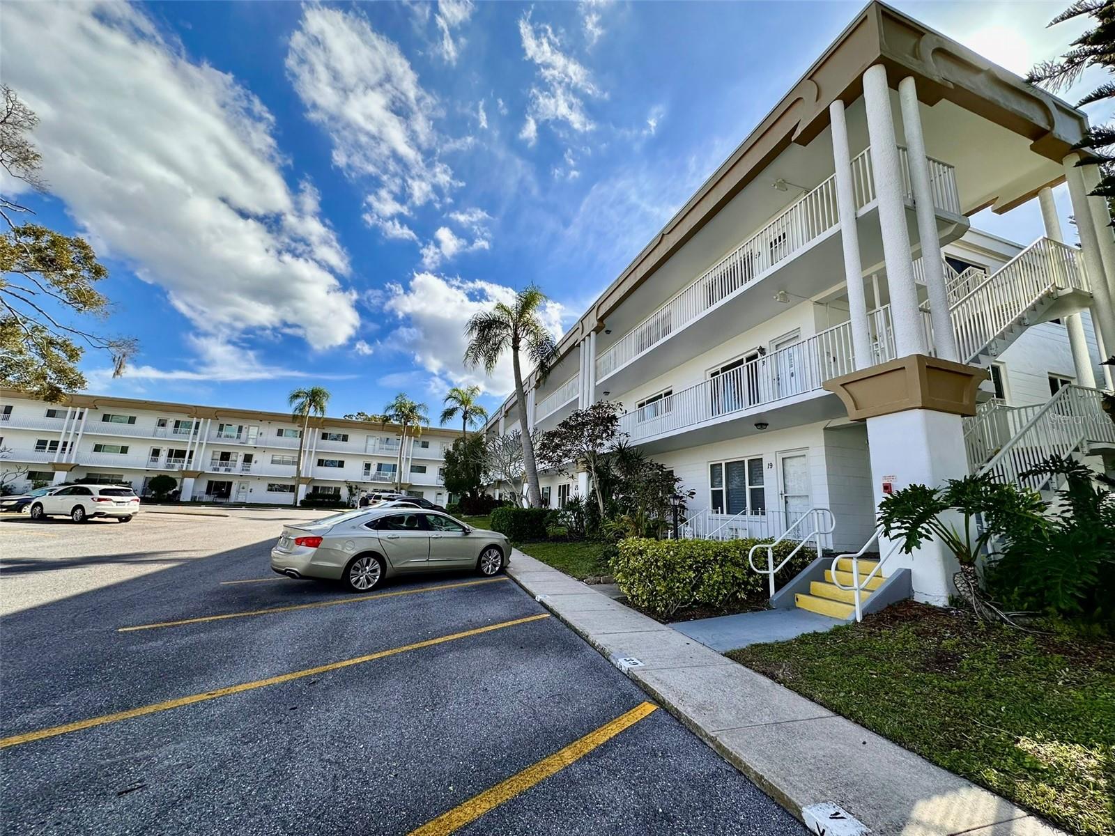 2431 Canadian Way, FL