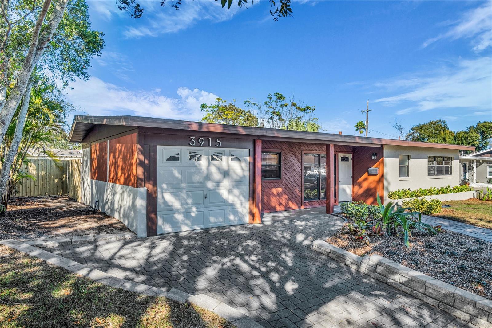 3915 Pelican Lane, FL