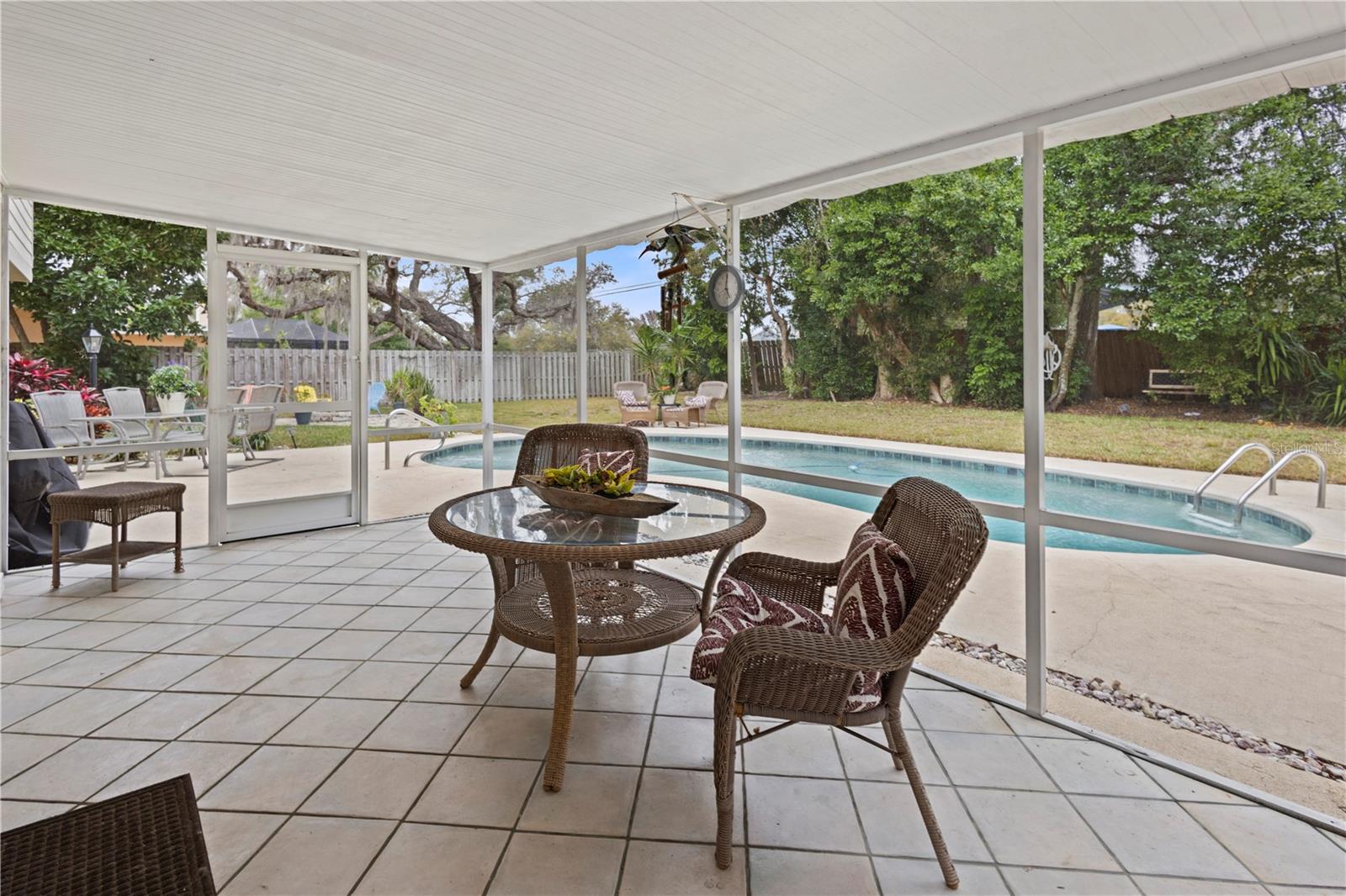 1437 Glenview Road, FL