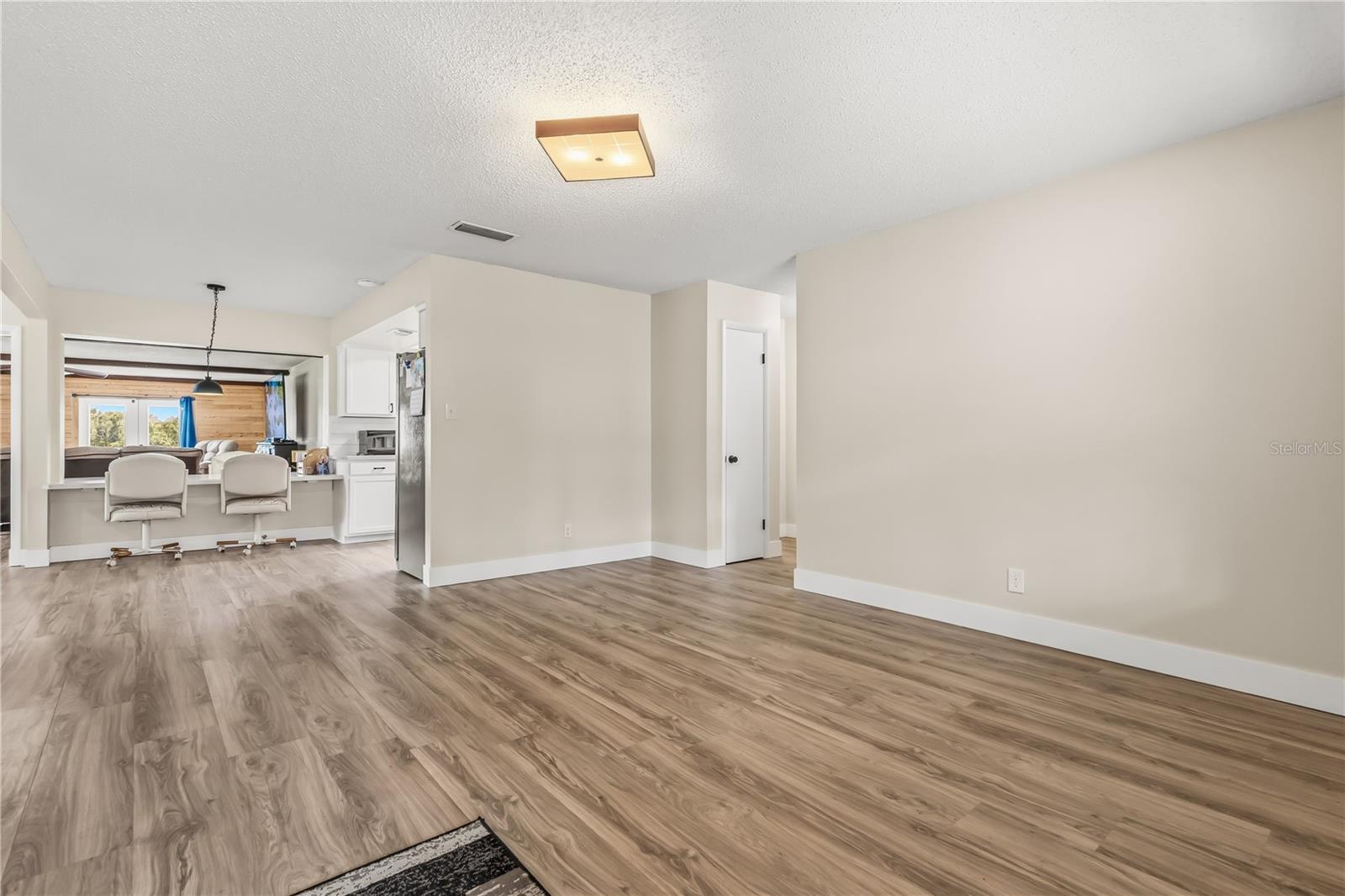 9909 Jacaranda Avenue, FL