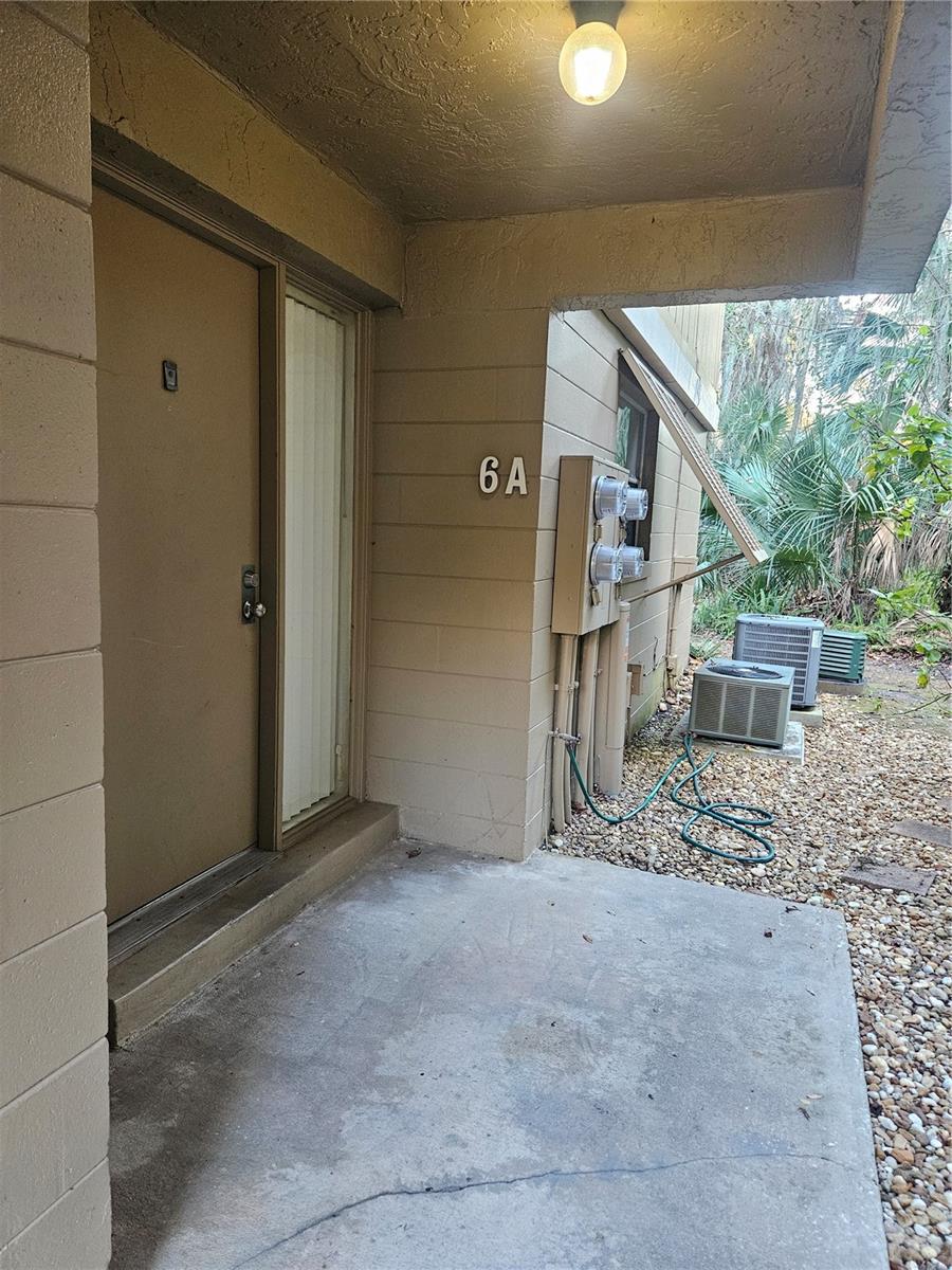 140 Orchid Woods Court, FL