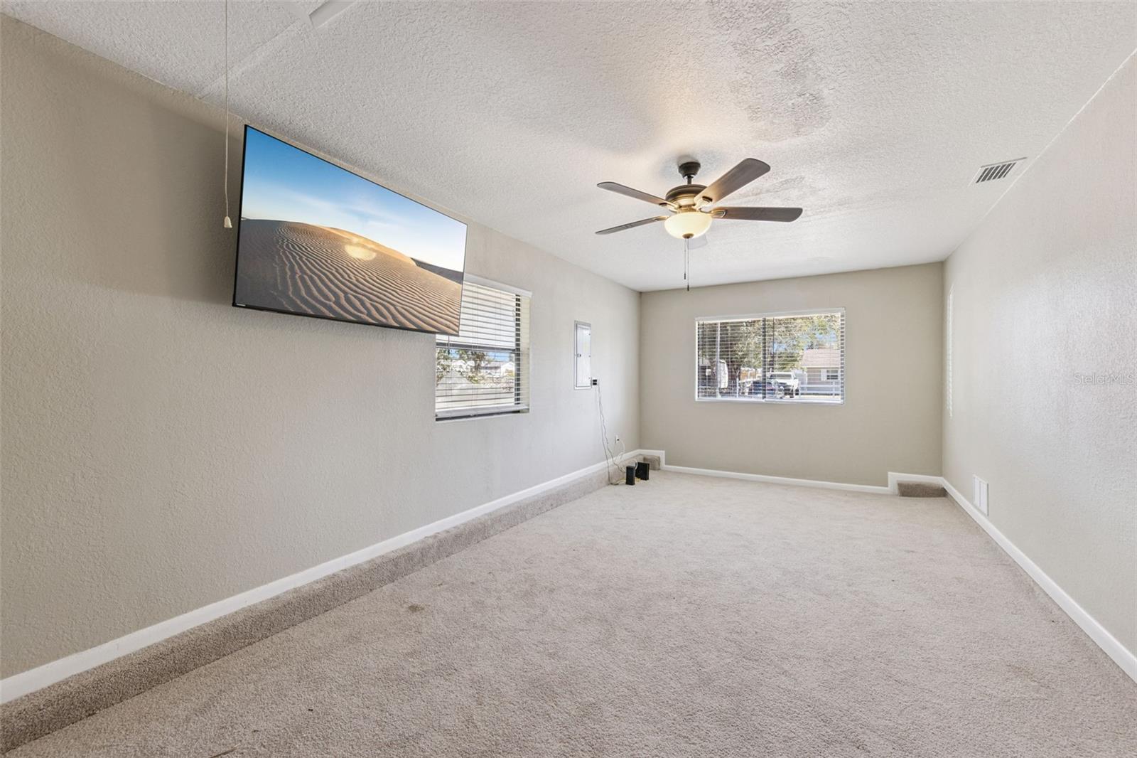725 Third Street, FL