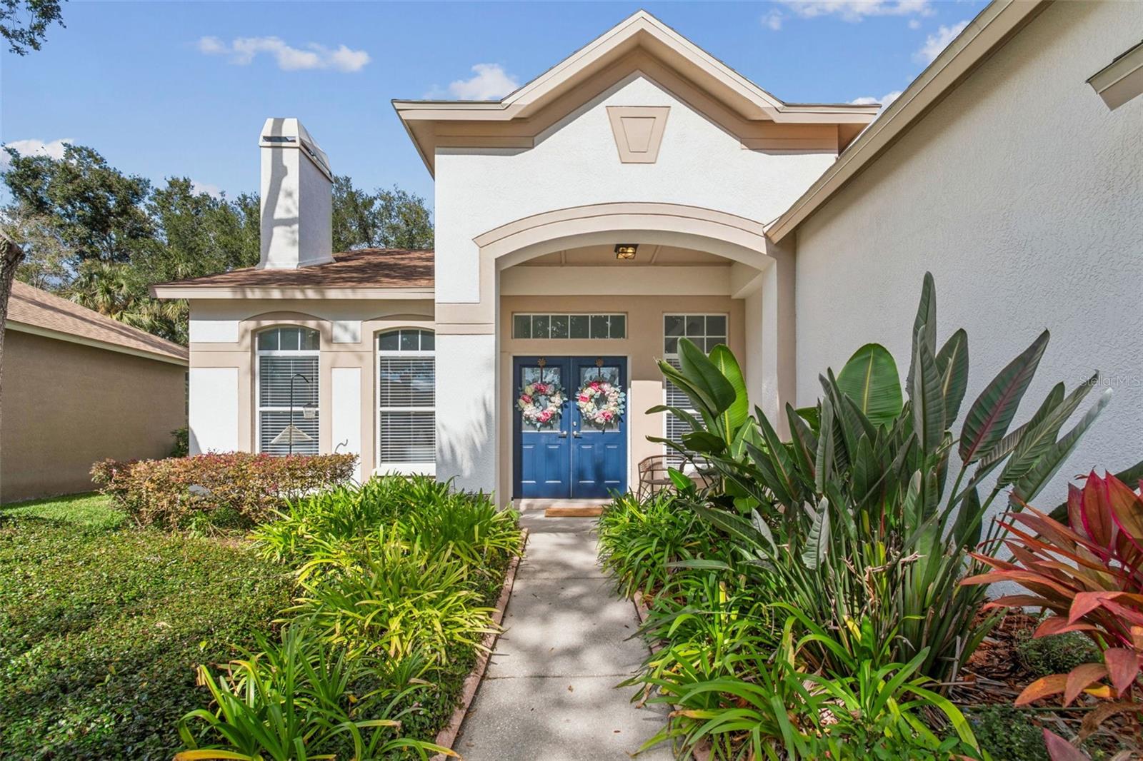 10122 Whisper Pointe Drive, FL