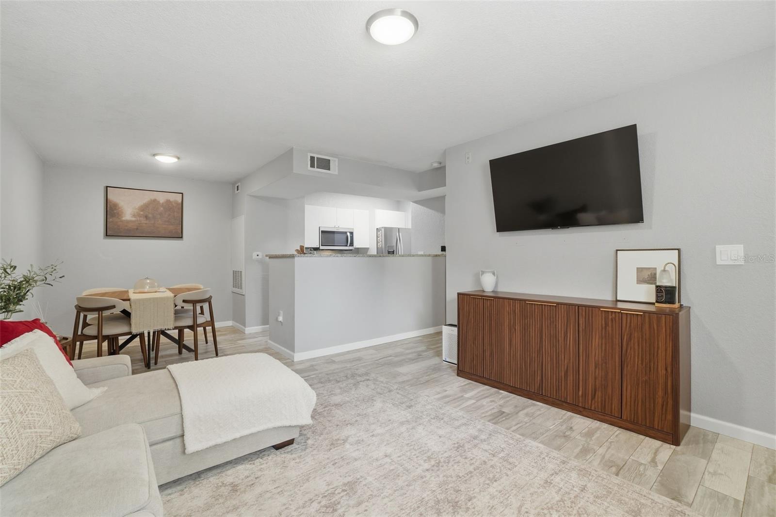 3036 Parkway Boulevard, FL