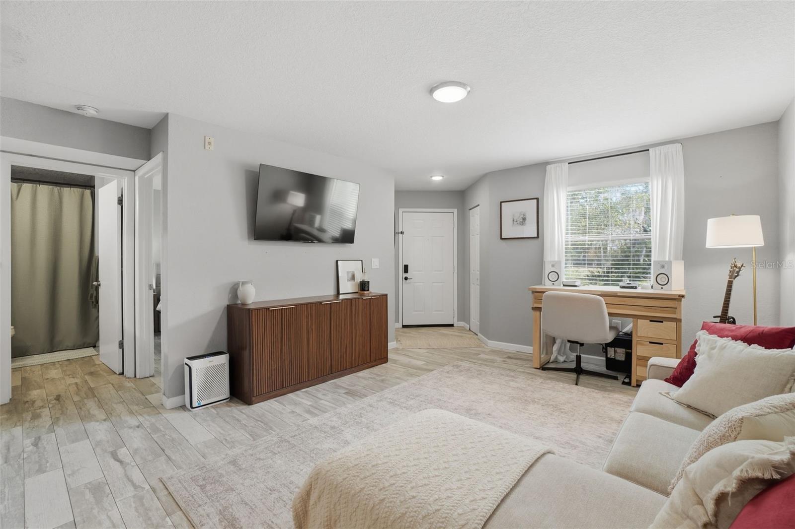 3036 Parkway Boulevard, FL