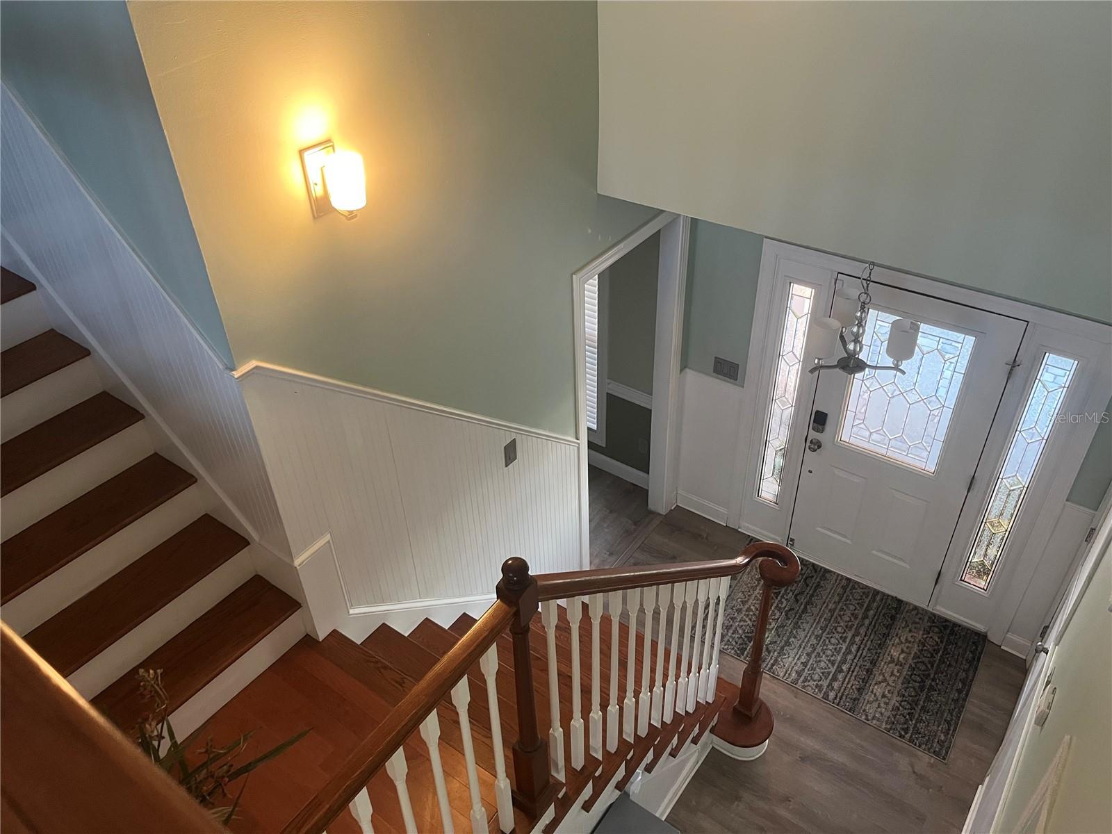 100 Sylvana Court, FL