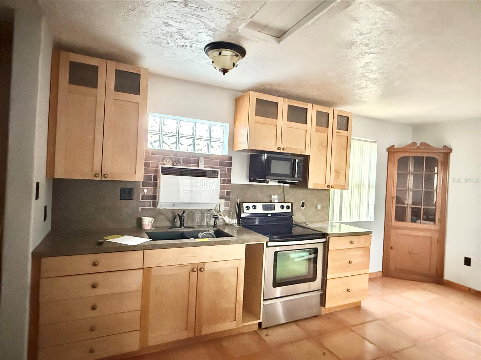 4147 Bullard Street, FL