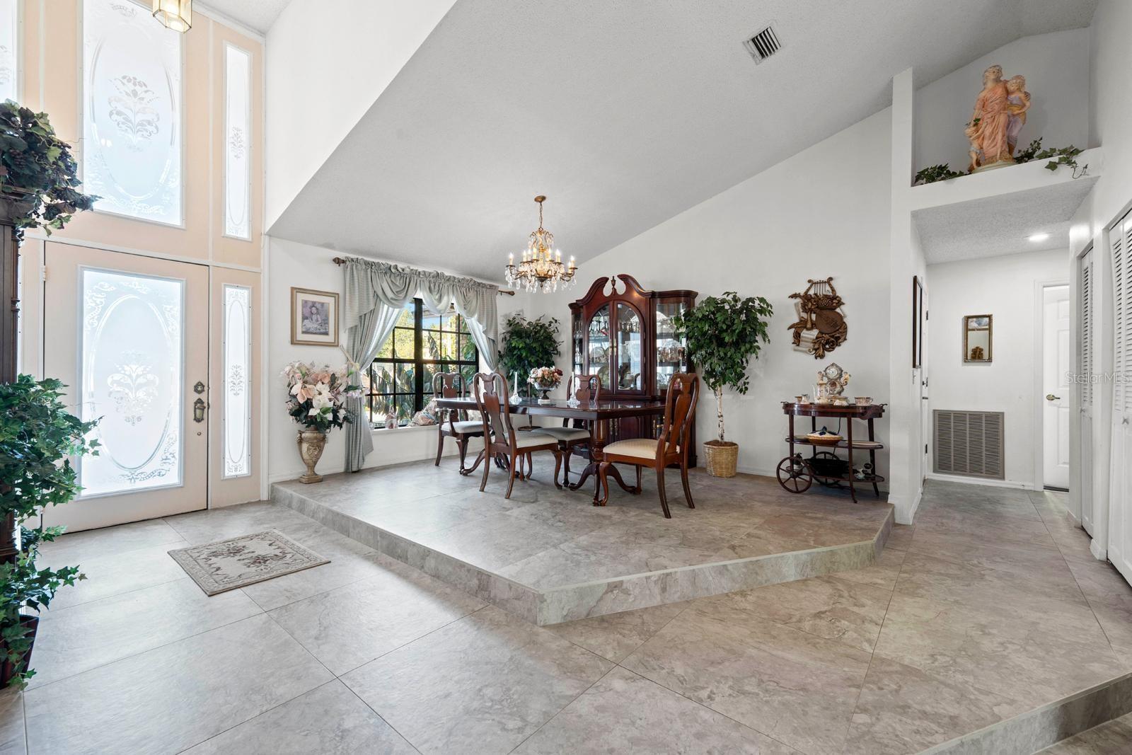 2501 Diana Street, FL