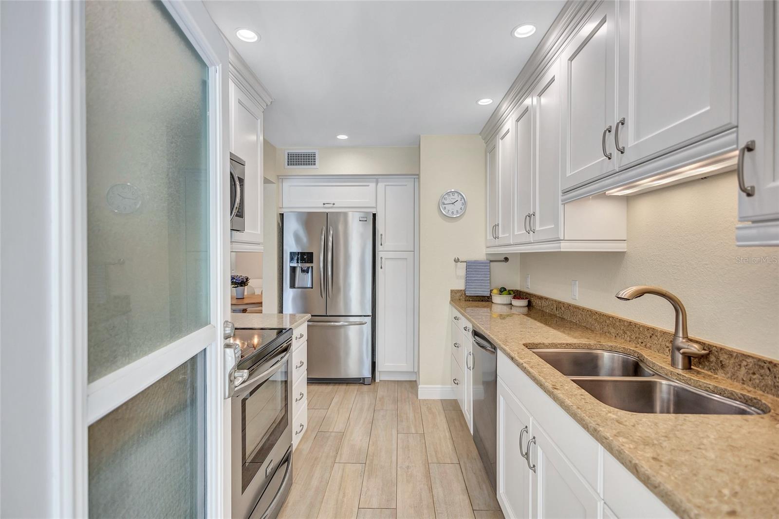 137 Avenida Messina, FL
