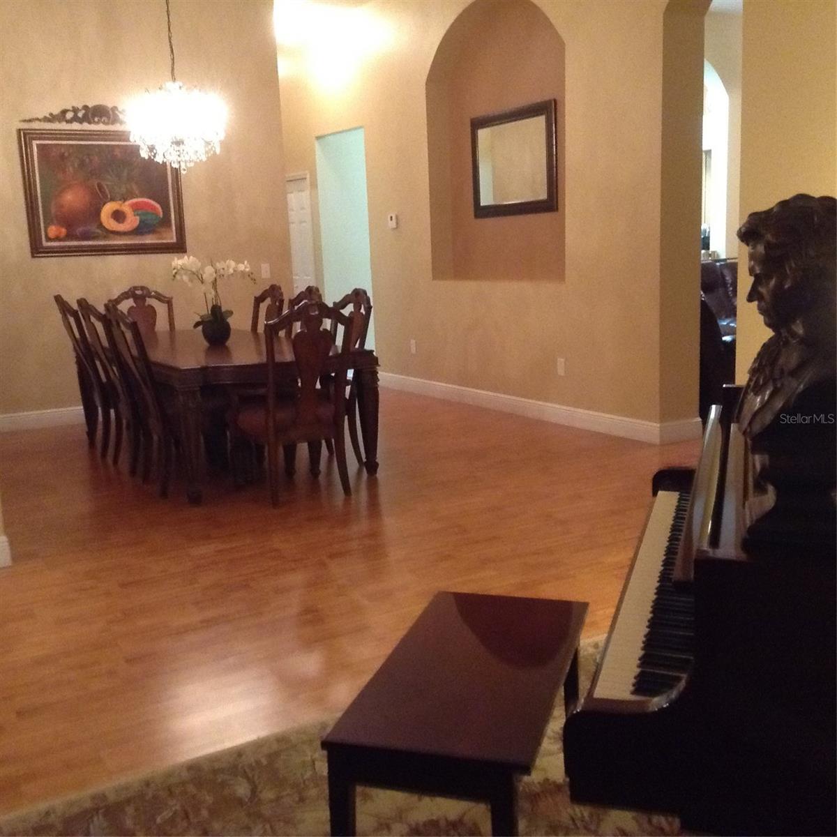 11813 Stonewood Gate Drive, FL