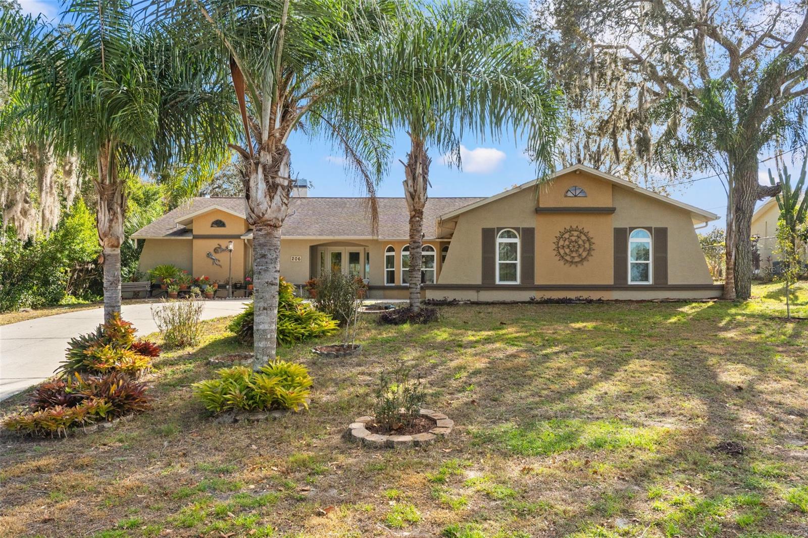 206 Rusk Circle, FL
