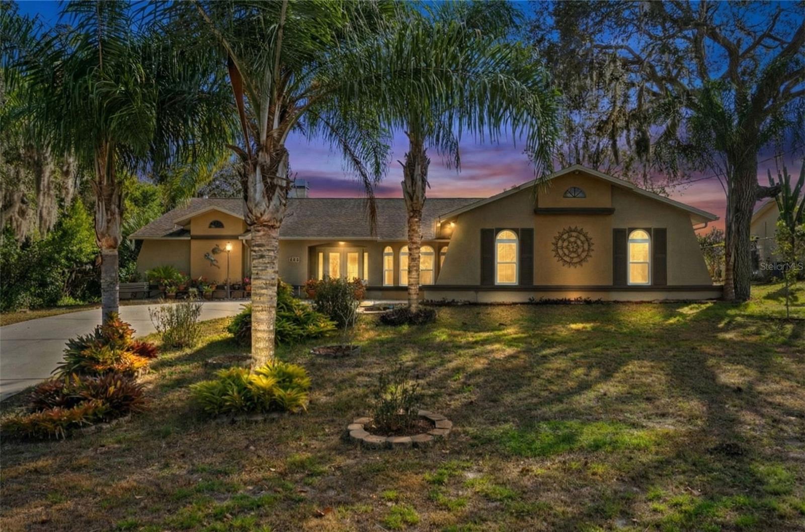 206 Rusk Circle, FL