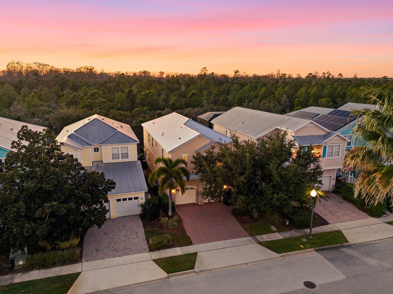 1437 Fairview Circle, FL