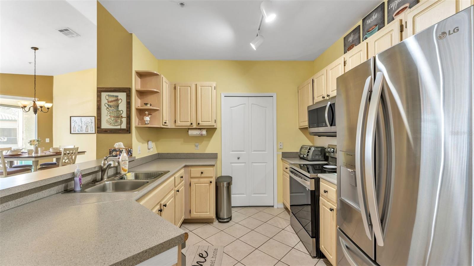 8901 Legacy Court, FL