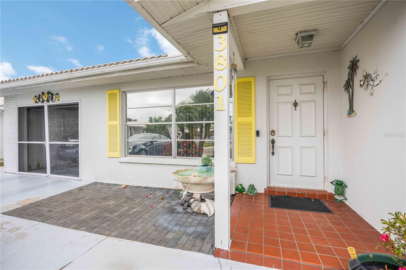 3801 Chinaberry, FL