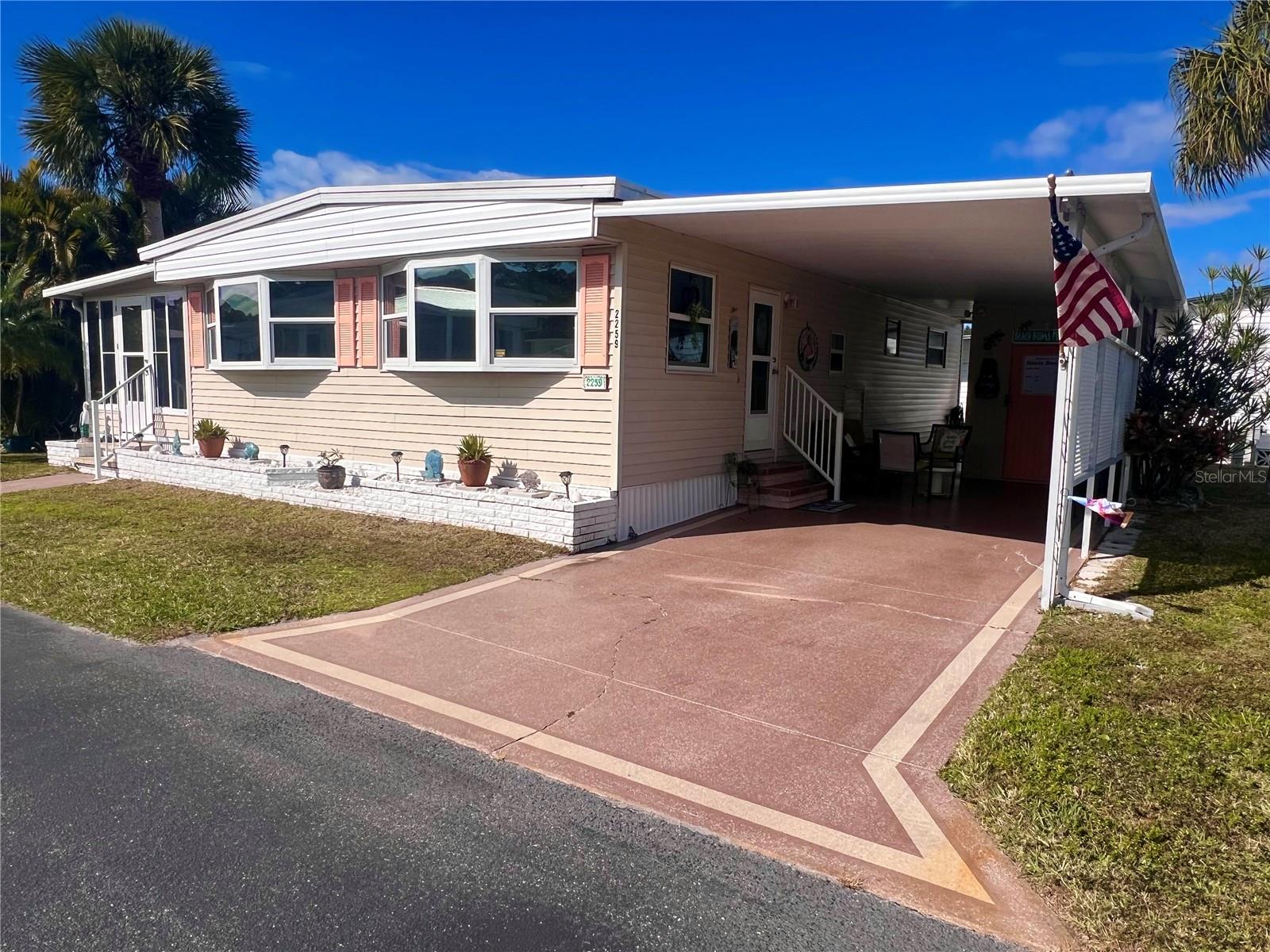 2259 Palazza Drive, FL