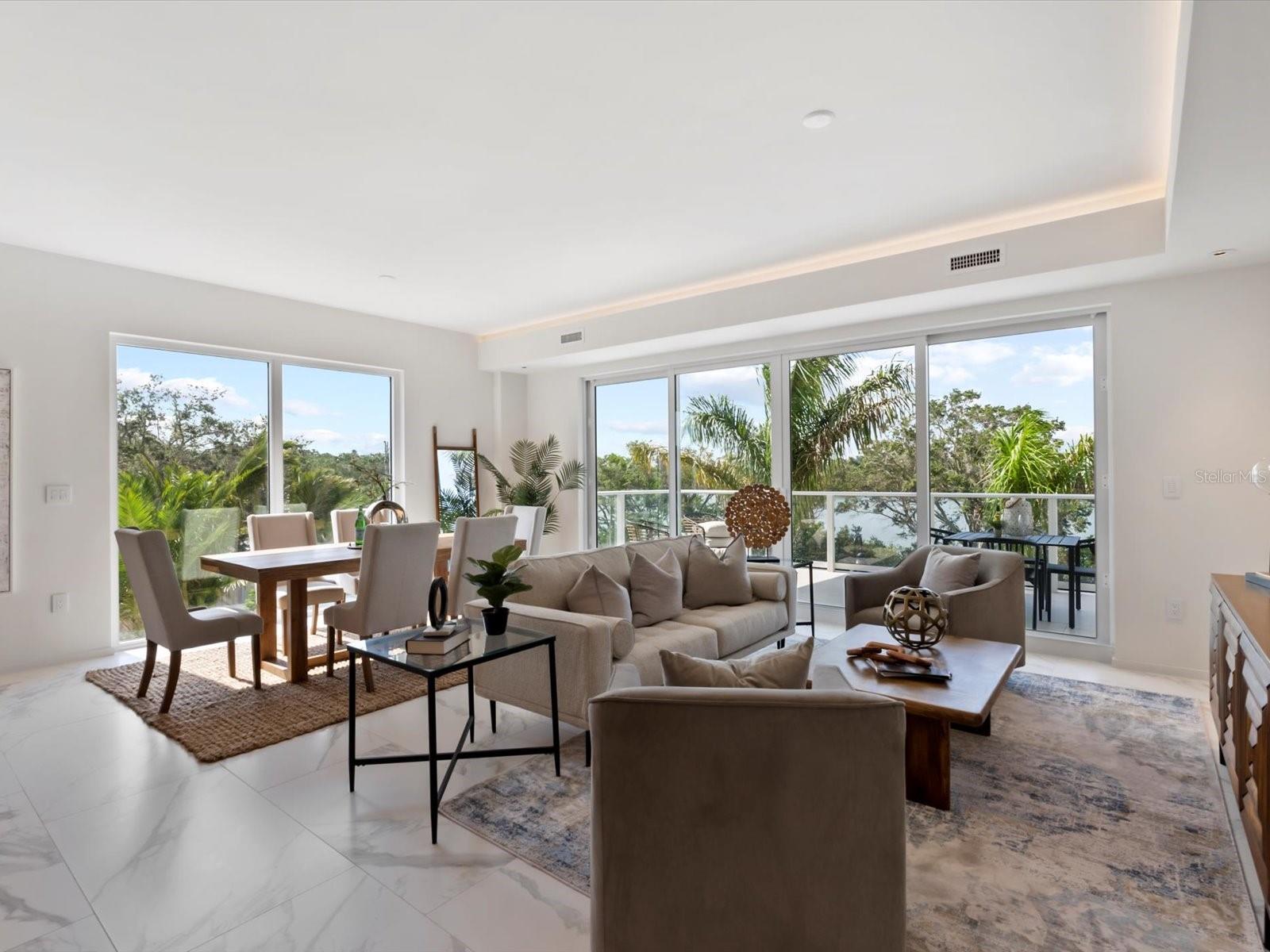 1020 Sunset Point Road, FL