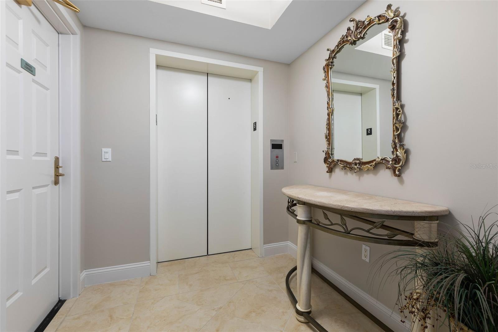 7 Avenue De La Mer, FL
