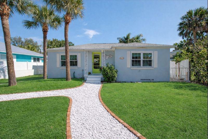 741 Lantana Avenue, FL