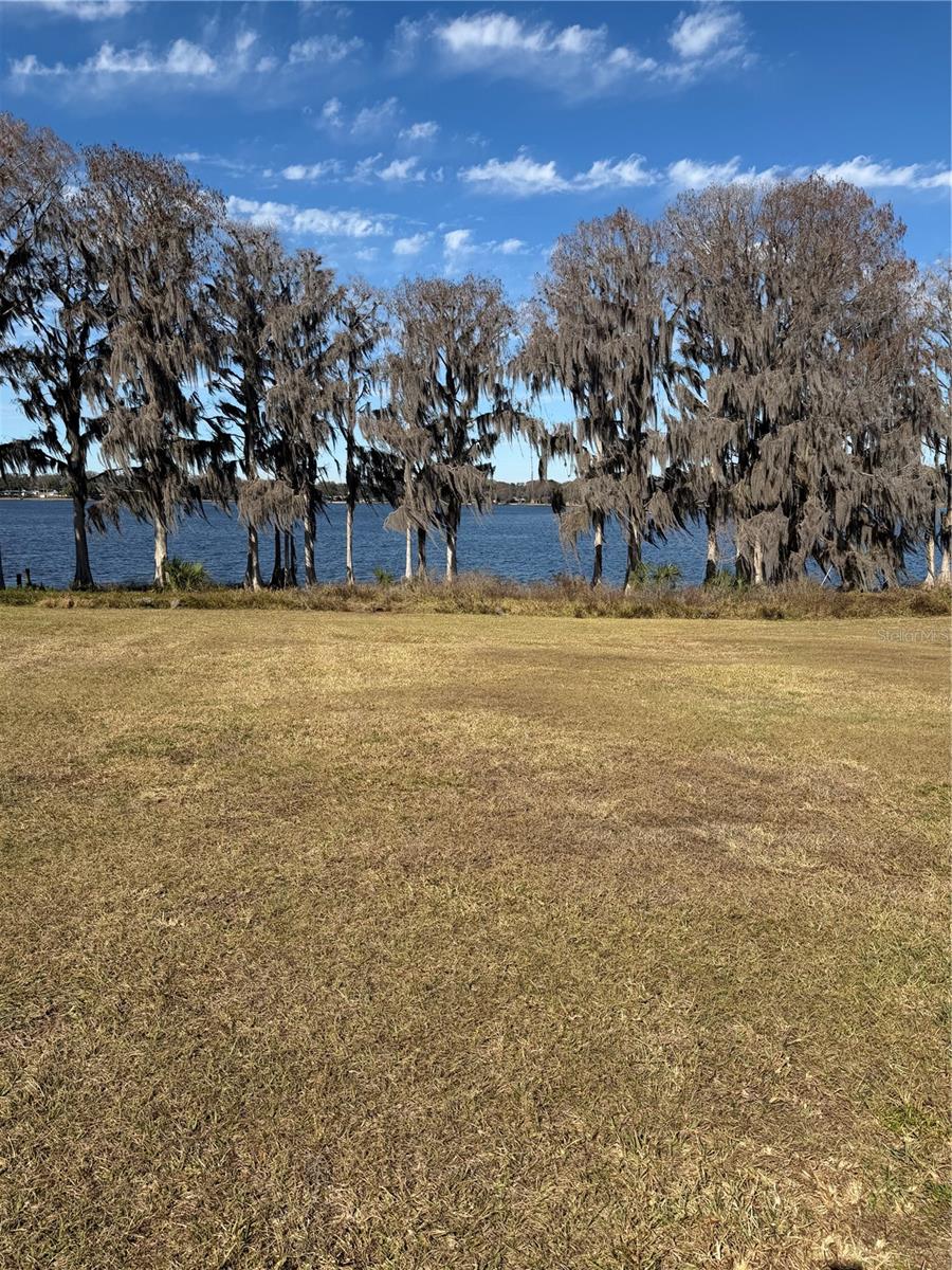 550 San Remo Circle, FL