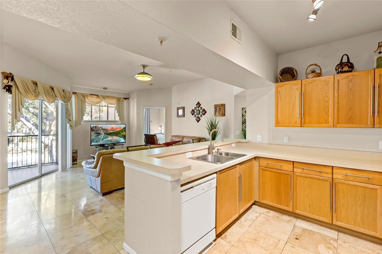 5125 Palm Springs Boulevard, FL