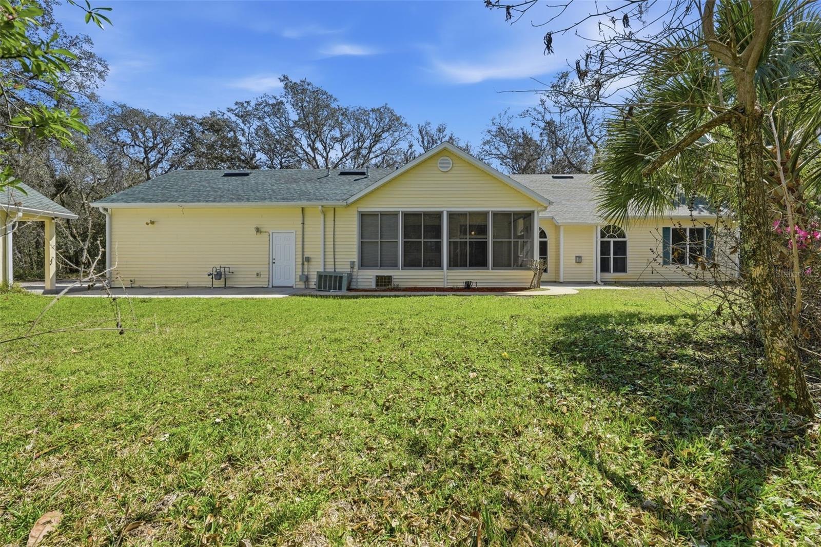 35015 Radio Road, FL