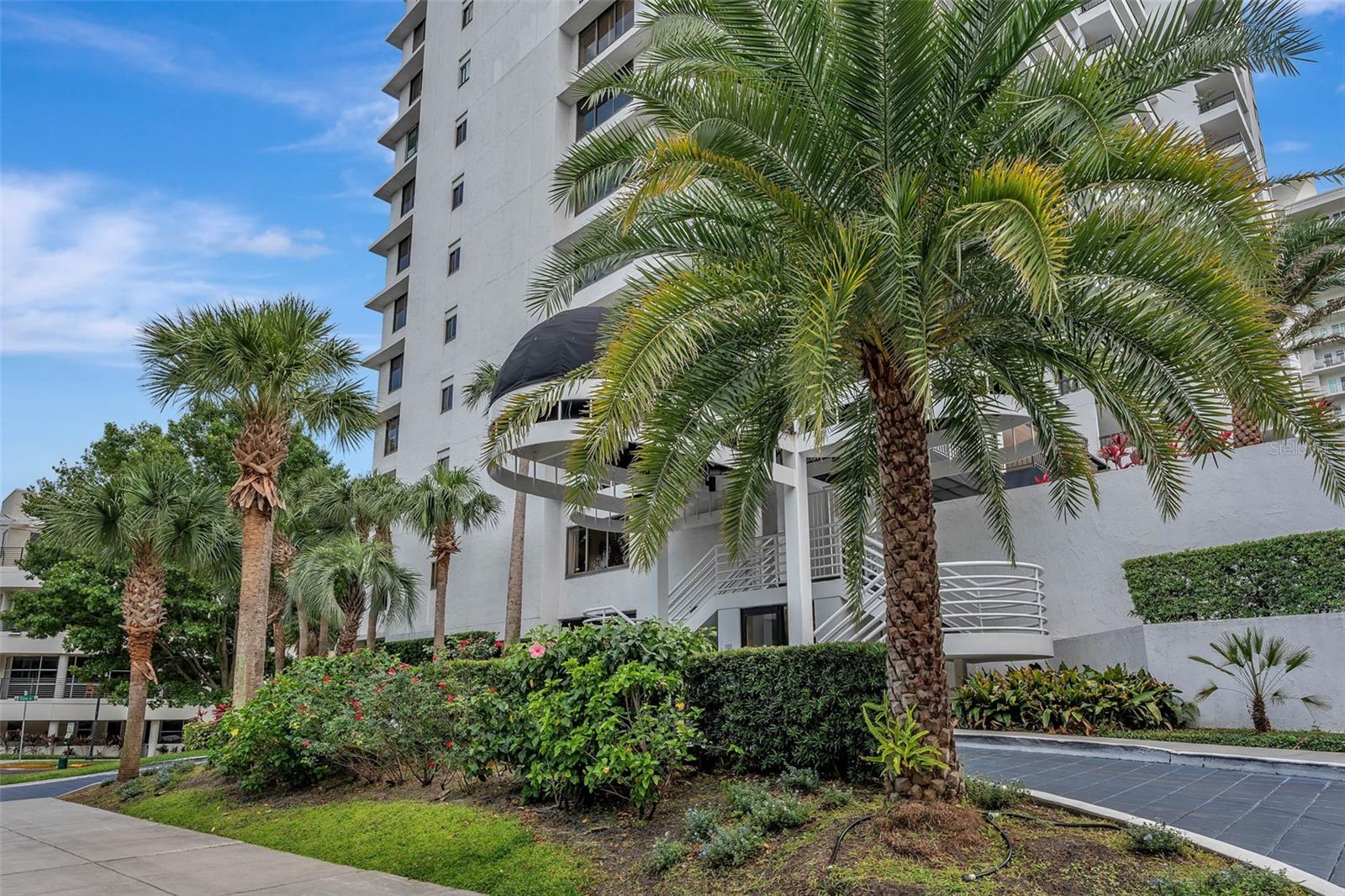 530 Central Boulevard, FL