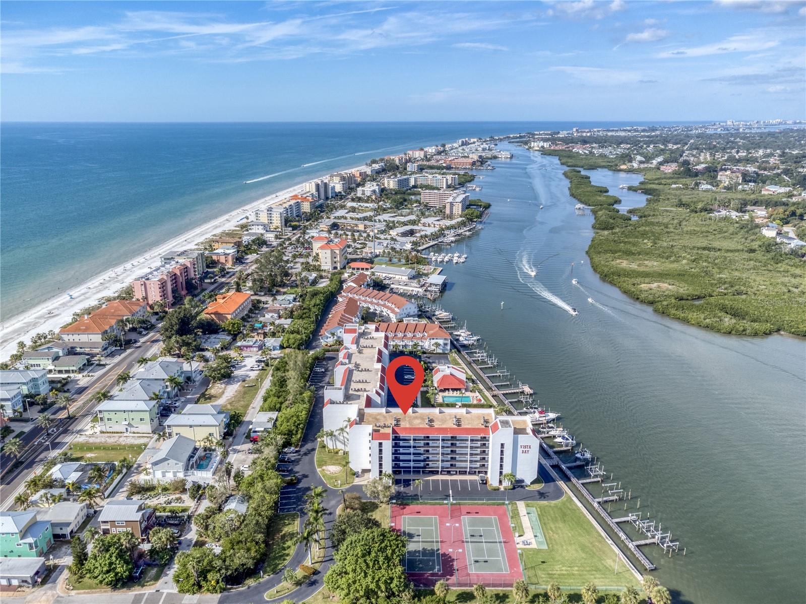 19111 Vista Bay Drive, FL