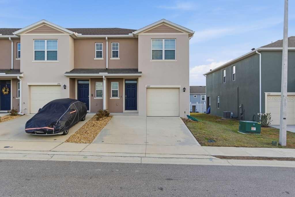 1727 Wooden Street, FL