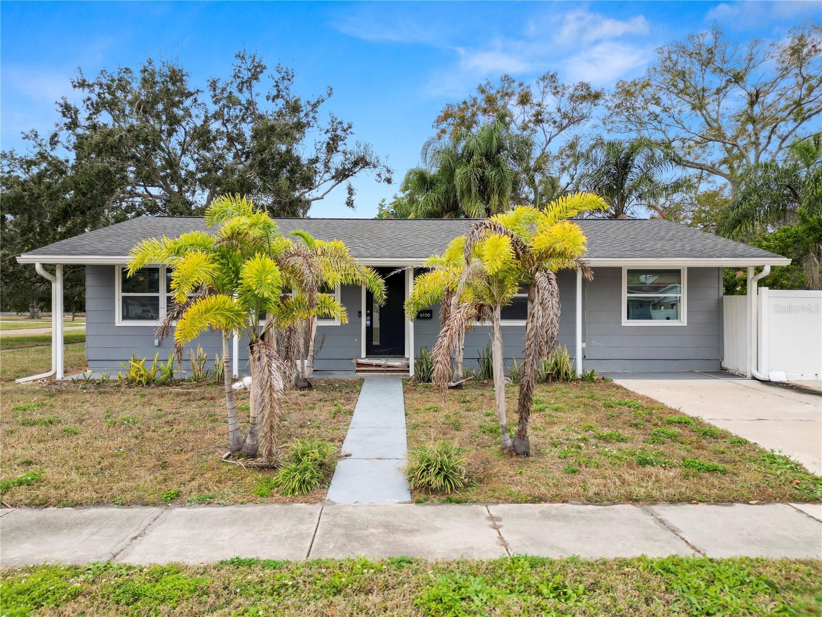 8100 Overlook Place, FL